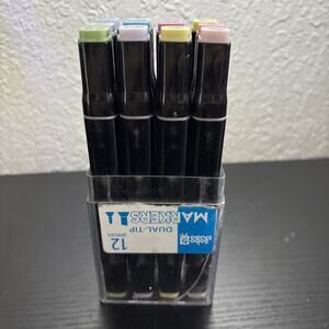Lot Of 12 SoHo Dual Tip Studios Sketch Markers